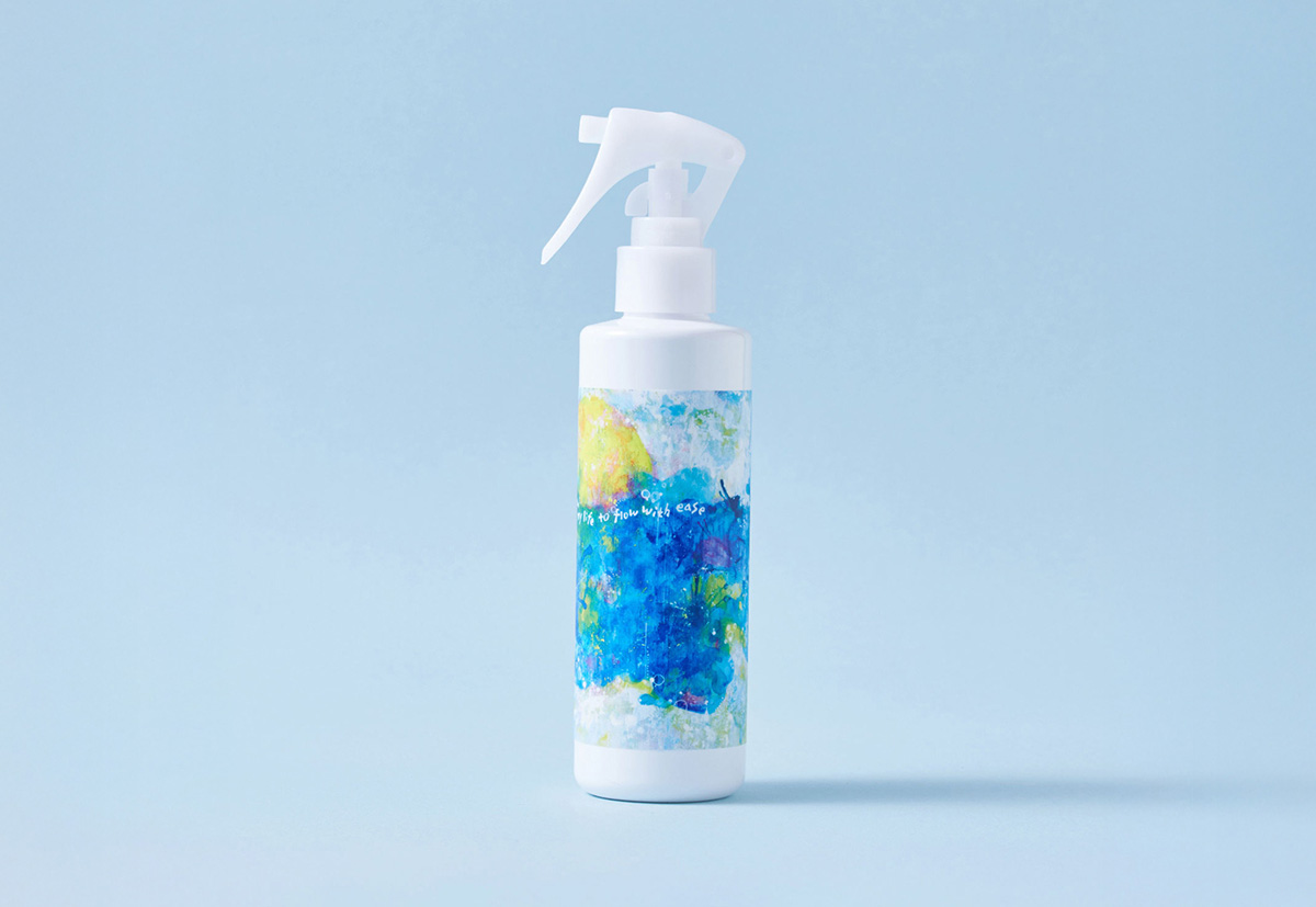 毎日にそっと寄り添う、かおかおパンダのアートを纏った「INNERSENSE×かおかおパンダ Refill bottle」を発売
